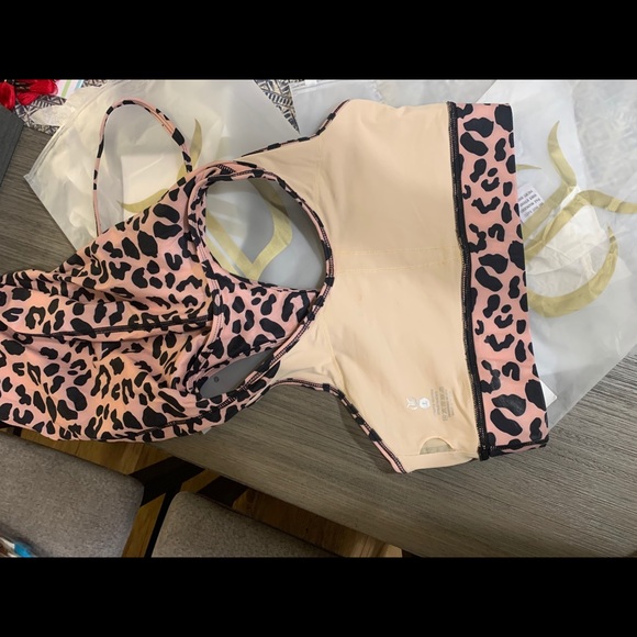 Sports bra - Picture 7 of 12